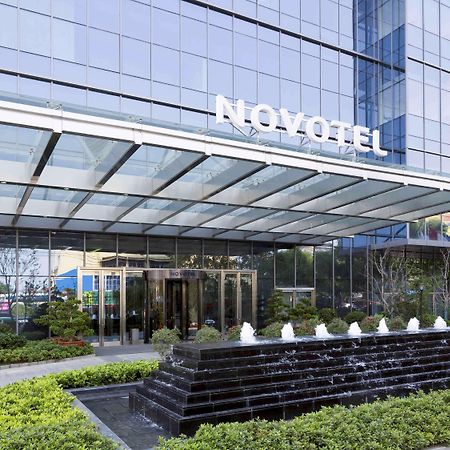 Novotel Rizhao Suning Exterior foto