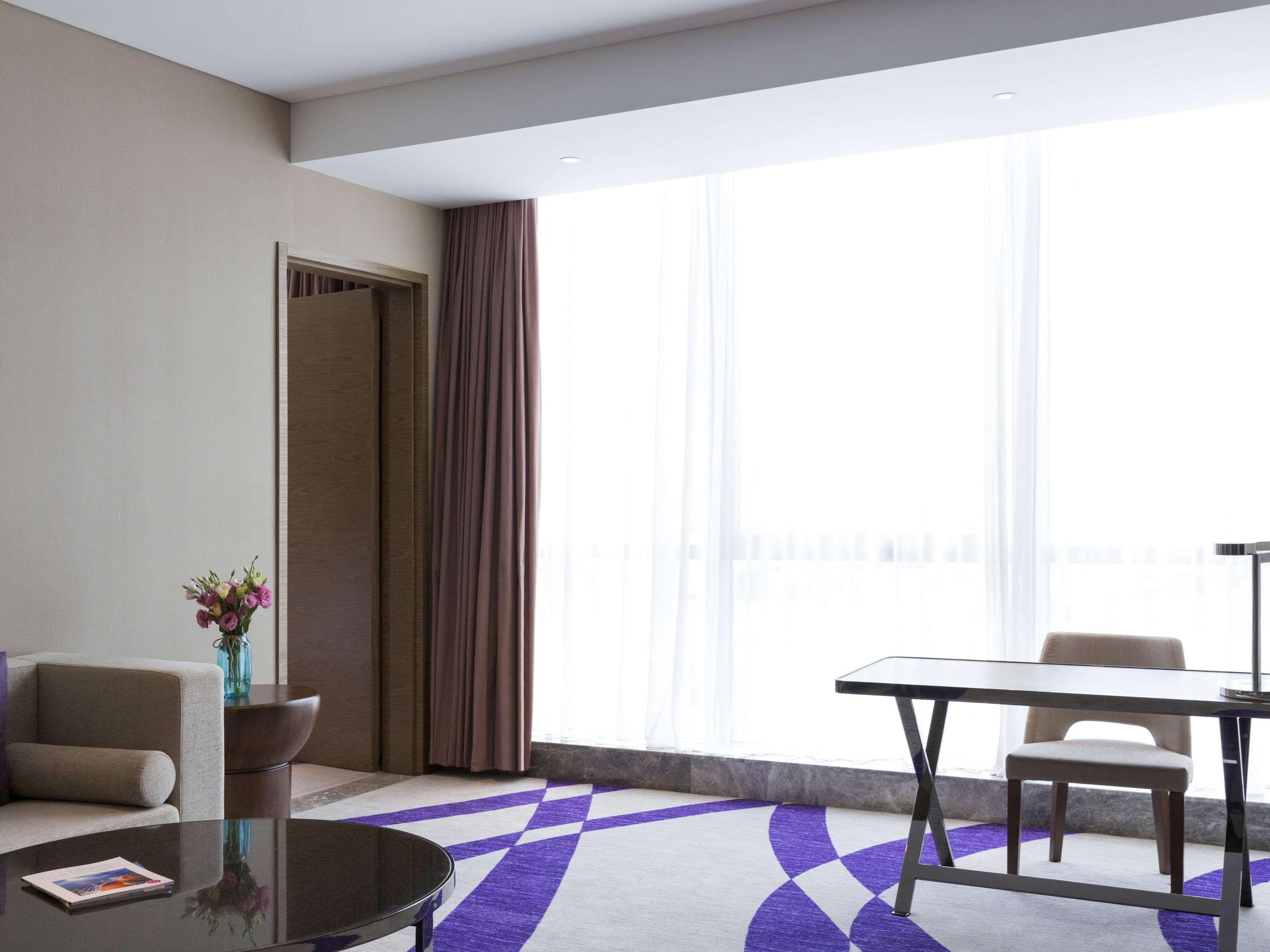 Novotel Rizhao Suning Exterior foto