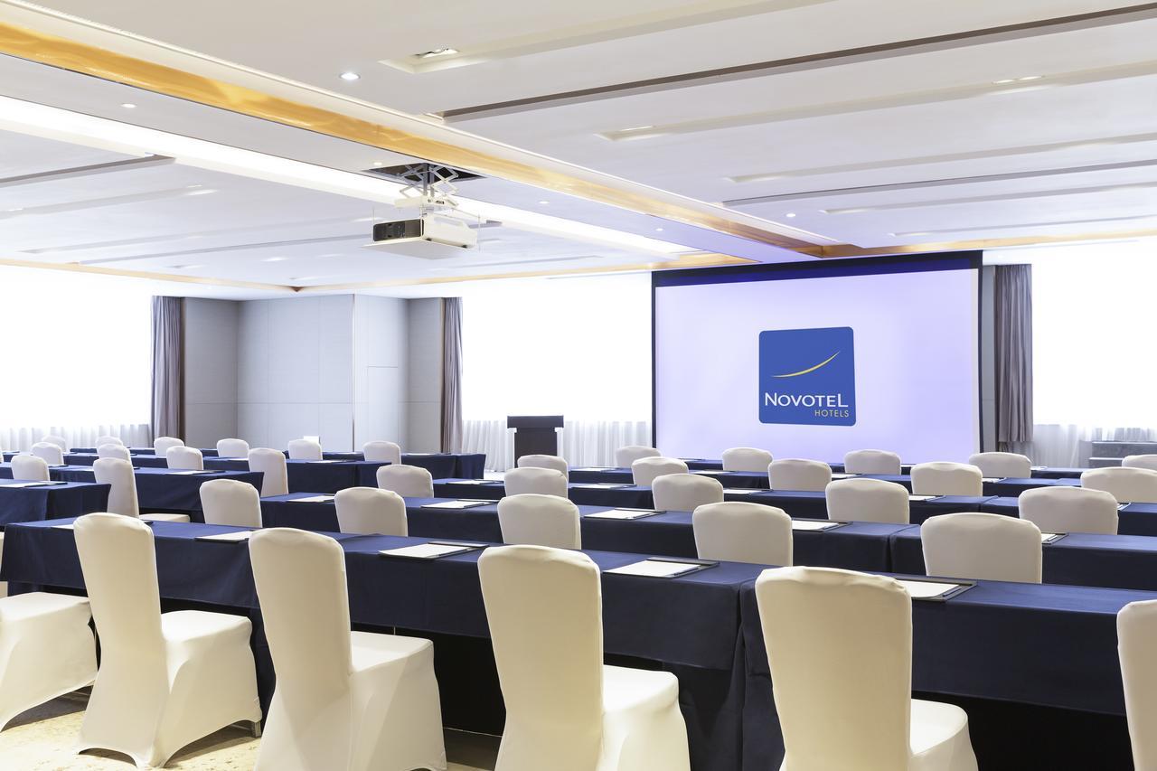 Novotel Rizhao Suning Exterior foto